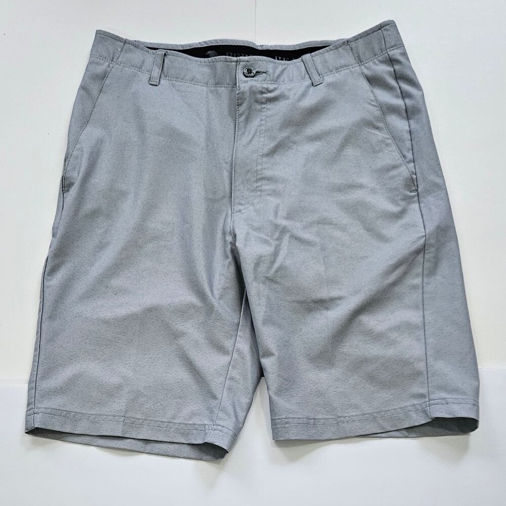 Men's Pebble Beach Flat Front Golf Short - Steel - 32 - Gently Used